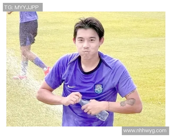 足球明星慷慨解囊为家乡捐款助力青少年足球发展与梦想实现 足球明星慷慨解囊为家乡捐款助力青少年足球发展与梦想实现